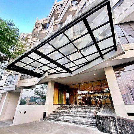 Rivoli Hotel Giacarta Esterno foto