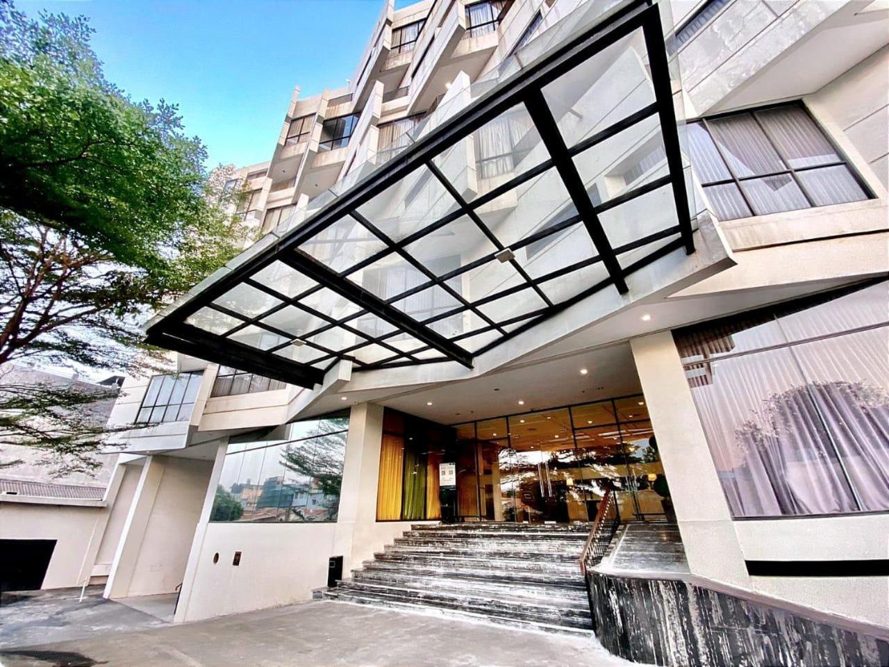 Rivoli Hotel Giacarta Esterno foto